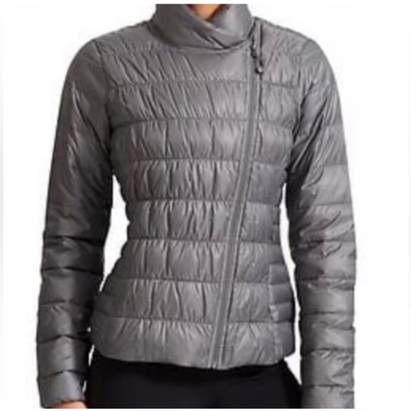 ATHLETA DOWNALICIOUS GOOSE-DOWN QUILTED PACKABLE JACKET - Picture 1 of 7